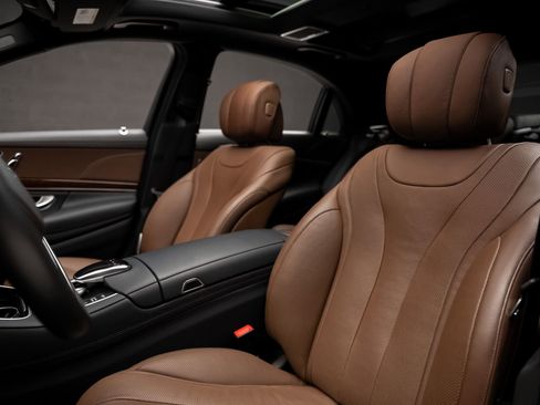 Used 2016 Mercedes-Benz S 550 4MATIC Sedan image 62