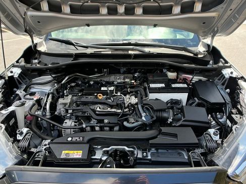 Used 2023 Toyota Corolla Cross LE w/ Moonroof Package image 23