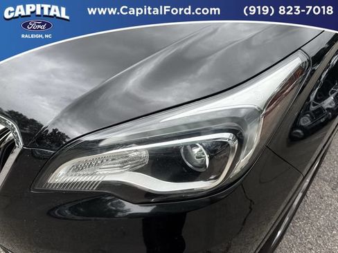 Used 2017 Buick Envision Premium w/ Driver Confidence Package AWD/4WD image 11