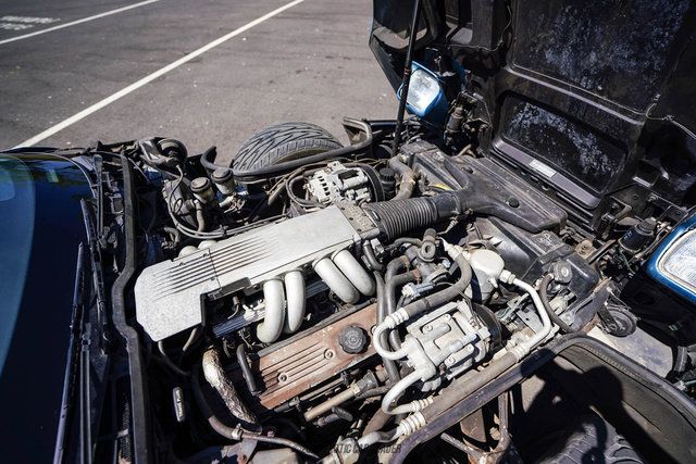 Used 1988 Chevrolet Corvette Convertible RWD image 25