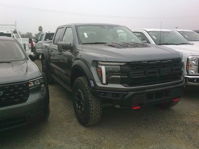 New 2025 Ford F150 Raptor w/ Equipment Group 803A Raptor R