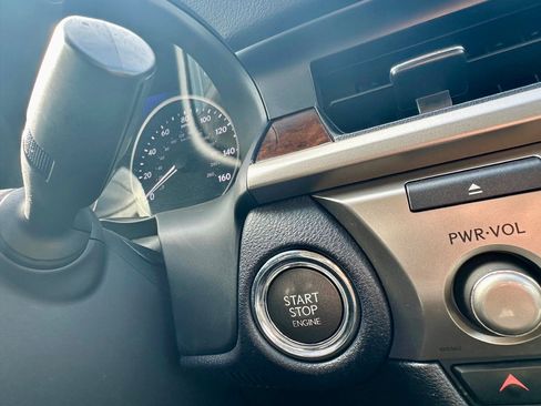 Used 2014 Lexus ES 350 image 36