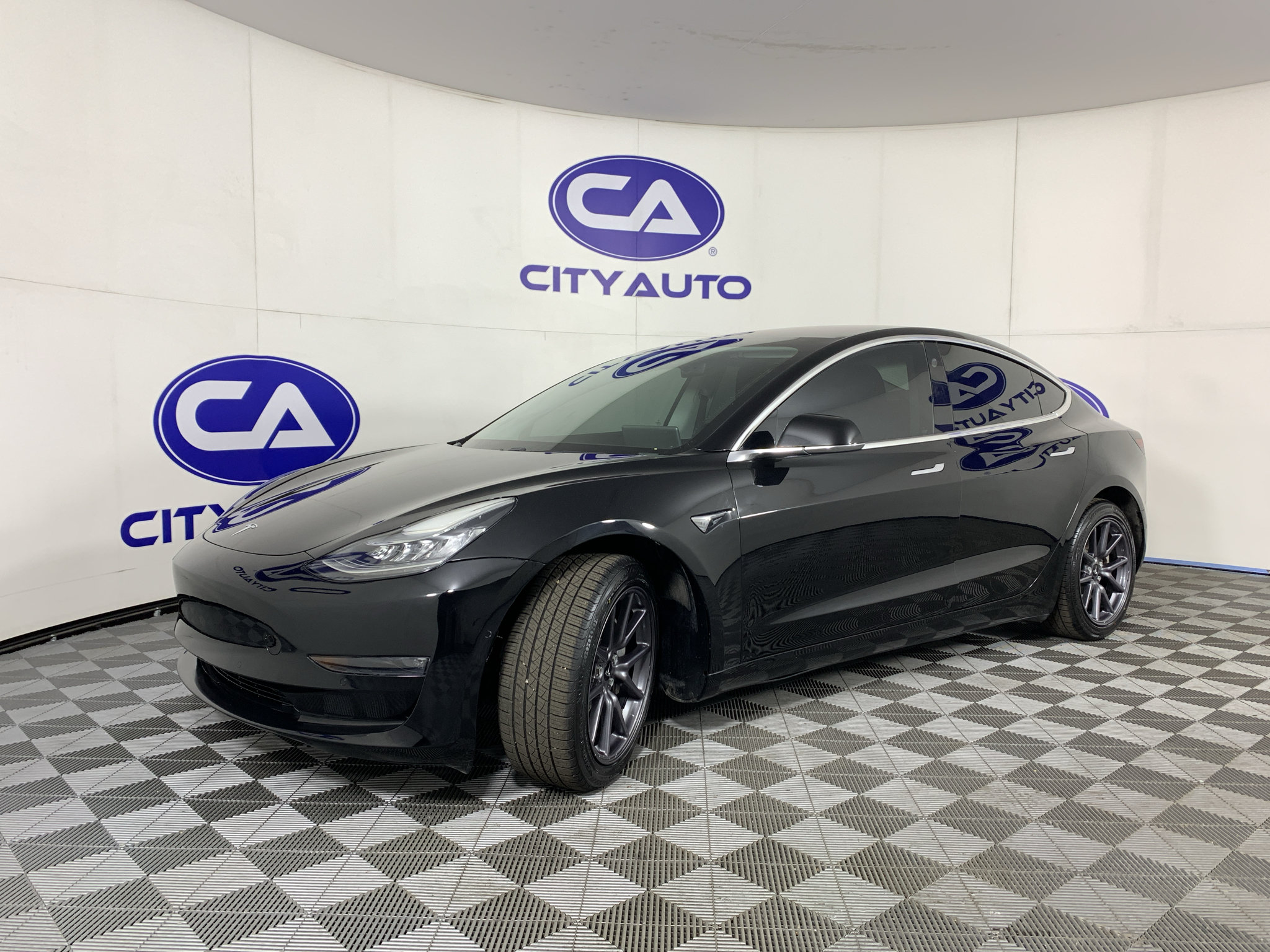 Used 2019 Tesla Model 3 Standard Range Plus RWD image 7