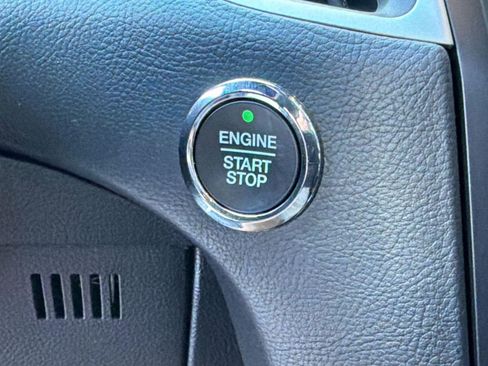 Used 2021 Ford Edge ST-Line FWD image 24