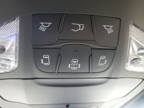 New 2026 Chrysler Pacifica Select image 34