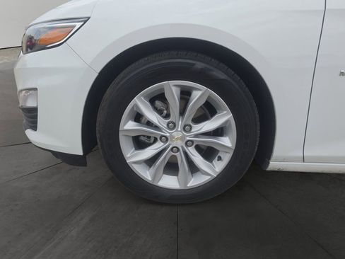 Used 2025 Chevrolet Malibu LT FWD image 14