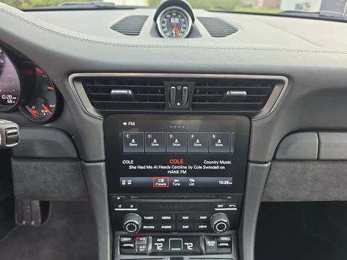 Used 2019 Porsche 911 Carrera 4 GTS image 25