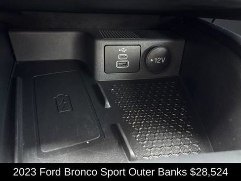 Used 2023 Ford Bronco Sport Outer Banks w/ Tech Package AWD/4WD image 18