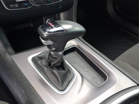 Used 2023 Dodge Charger SXT RWD image 6
