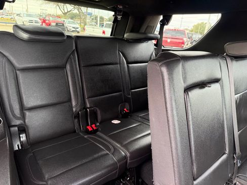 Used 2021 Chevrolet Tahoe LT AWD/4WD image 16