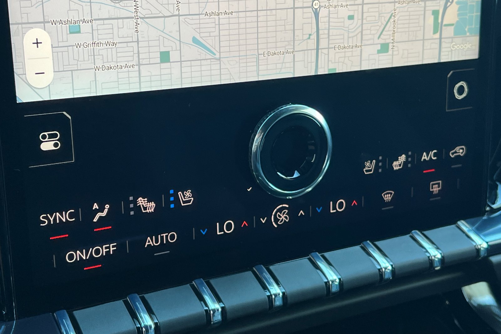 New 2026 GMC Yukon XL AT4 AWD/4WD image 24