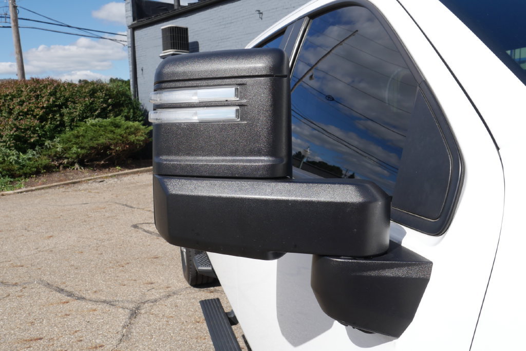 Used 2021 Chevrolet Silverado 3500 LT AWD/4WD image 5