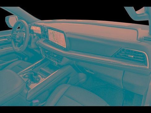 Used 2025 Chevrolet Tahoe LT image 35