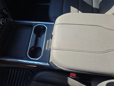 New 2026 Chevrolet Silverado 3500 LT w/ All Star Edition image 26