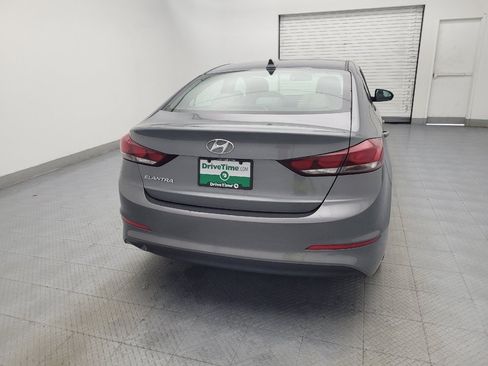 Used 2018 Hyundai Elantra SEL FWD image 7