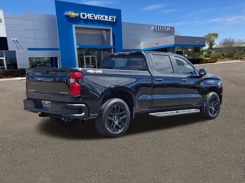 Used 2024 Chevrolet Silverado 1500 Custom AWD/4WD image 27