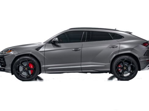 Used 2021 Lamborghini Urus image 5