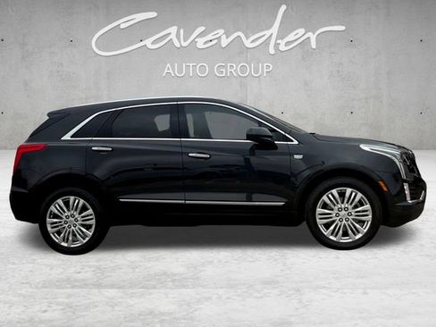Used 2019 Cadillac XT5 Premium Luxury w/ Driver Assist Package FWD image 17