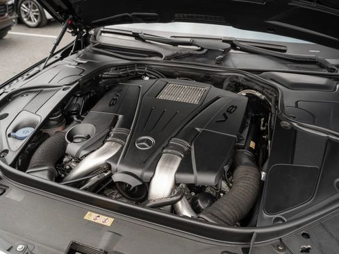 Used 2016 Mercedes-Benz S 550 4MATIC Sedan image 32