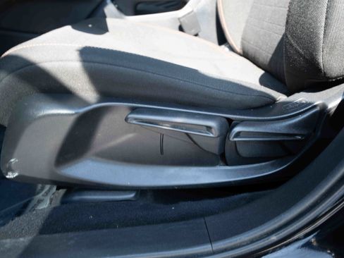 Used 2024 Honda HR-V Sport image 12