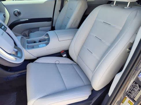 New 2026 Hyundai Palisade Calligraphy image 13