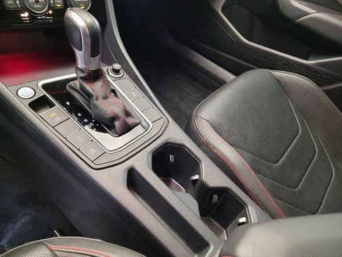 Used 2019 Volkswagen Jetta GLI Autobahn image 26