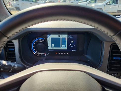 Used 2024 Ford Bronco Black Diamond image 10