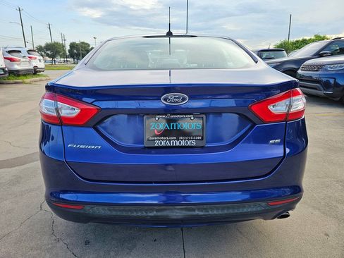 Used 2015 Ford Fusion SE FWD image 5