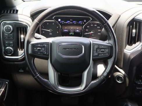 Certified 2022 GMC Sierra 3500 Denali w/ Technology Package AWD/4WD image 14