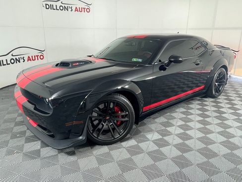 Used 2022 Dodge Challenger R/T Scat Pack image 1