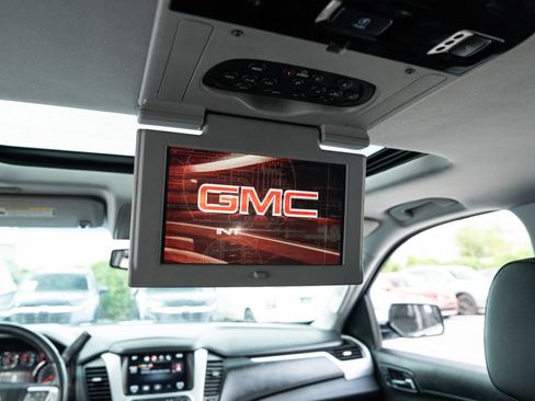 Used 2015 GMC Yukon SLT w/ Open Road Package AWD/4WD image 37