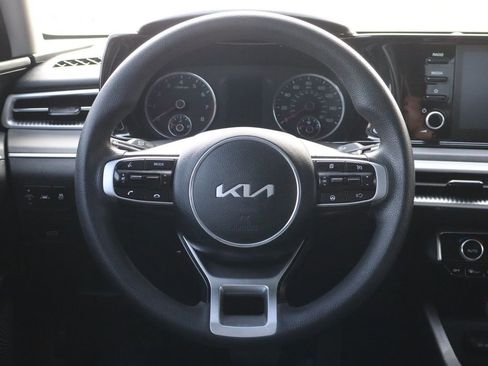 Used 2023 Kia K5 LXS image 18