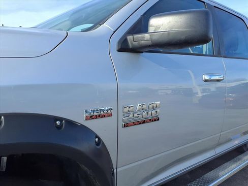 Used 2014 RAM 2500 SLT image 20