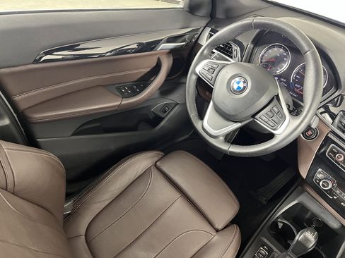 Used 2019 BMW X1 xDrive28i w/ Convenience Package image 9