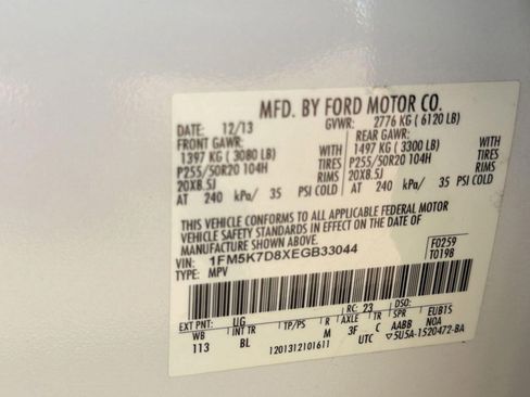 Used 2014 Ford Explorer XLT w/ Equipment Group 202A FWD image 20