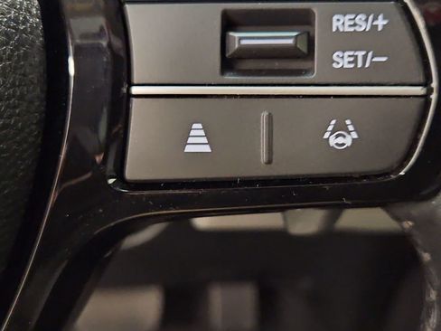 Certified 2024 Honda Pilot EX-L image 34
