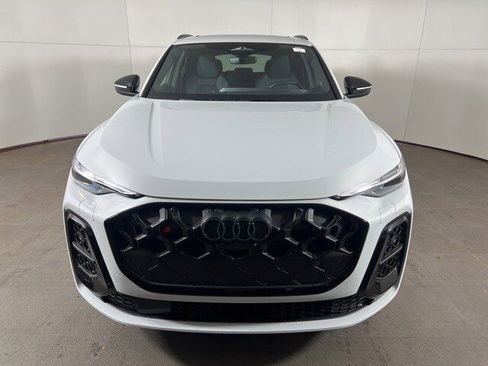 New 2025 Audi SQ5 Premium Plus image 2
