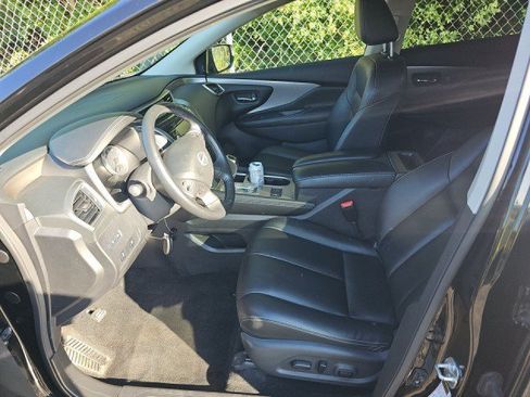 Used 2023 Nissan Murano SV w/ SV Midnight Edition Package AWD/4WD image 6