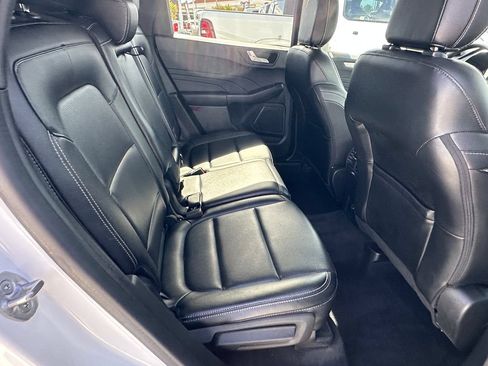 Used 2022 Ford Escape SEL FWD image 19