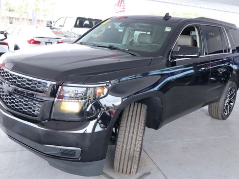 Used 2018 Chevrolet Tahoe LT RWD image 9