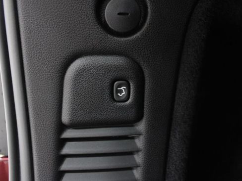 Used 2025 Dodge Durango R/T w/ Blacktop Package AWD/4WD image 15