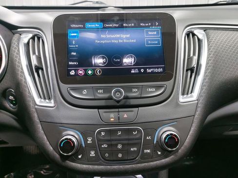 Used 2020 Chevrolet Malibu LT image 19