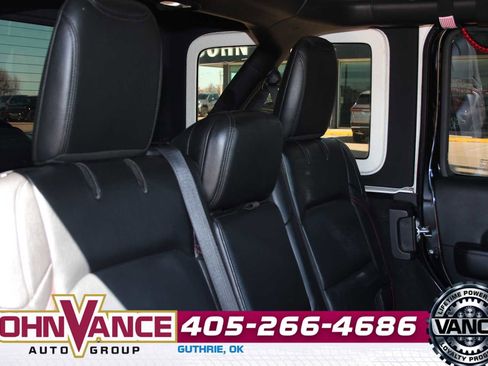 Used 2018 Jeep Wrangler Unlimited Rubicon image 21
