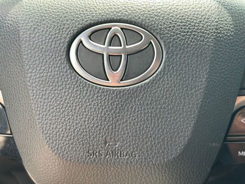Used 2025 Toyota Camry LE w/ Convenience Package FWD image 23