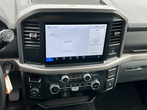 Used 2025 Ford F150 XLT w/ Equipment Group 301A Standard image 14