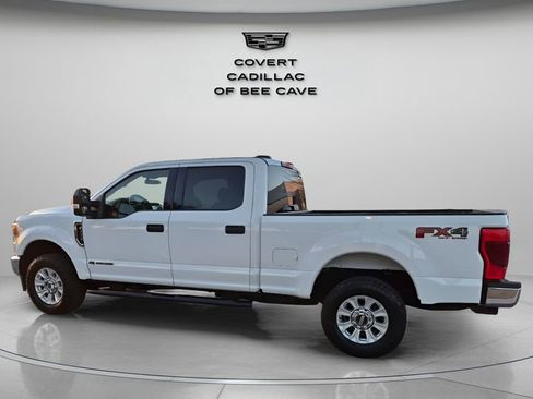 Used 2022 Ford F250 XLT w/ FX4 Off-Road Package image 6