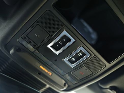 New 2026 Land Rover Range Rover Evoque S AWD/4WD image 51