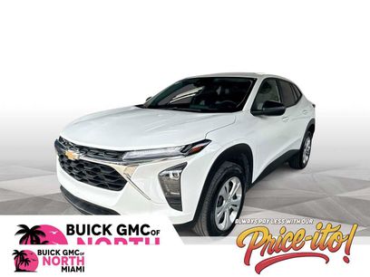 Used 2025 Chevrolet Trax LS