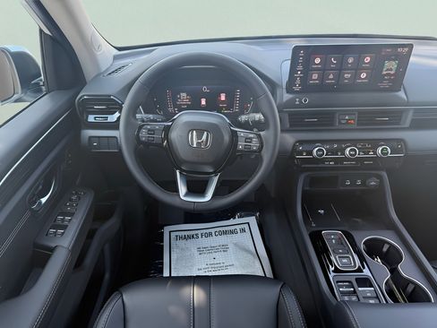 New 2026 Honda Pilot Touring image 17