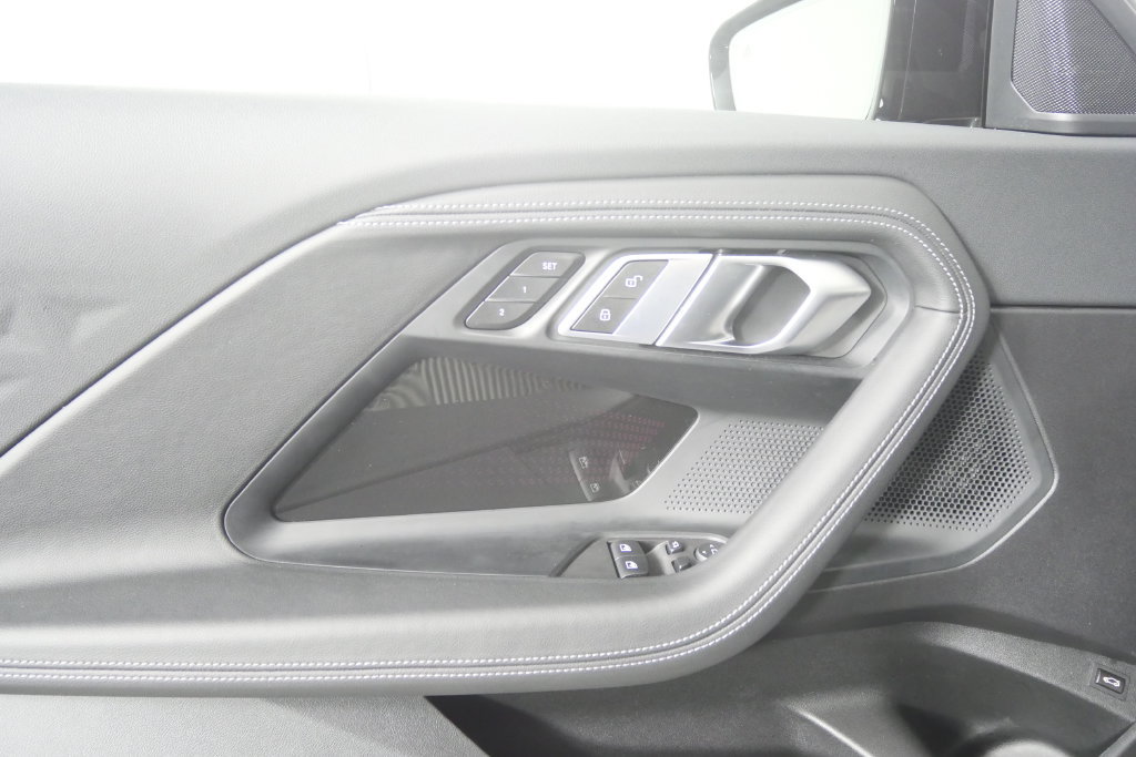 Certified 2023 BMW 230i Coupe w/ Premium Package RWD image 9
